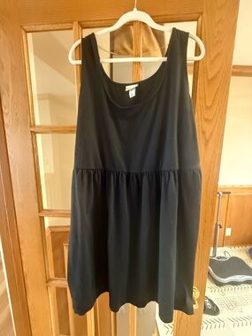 Ava & Viv Black Sleeveless Scoop Neck Dress W/ Pockets